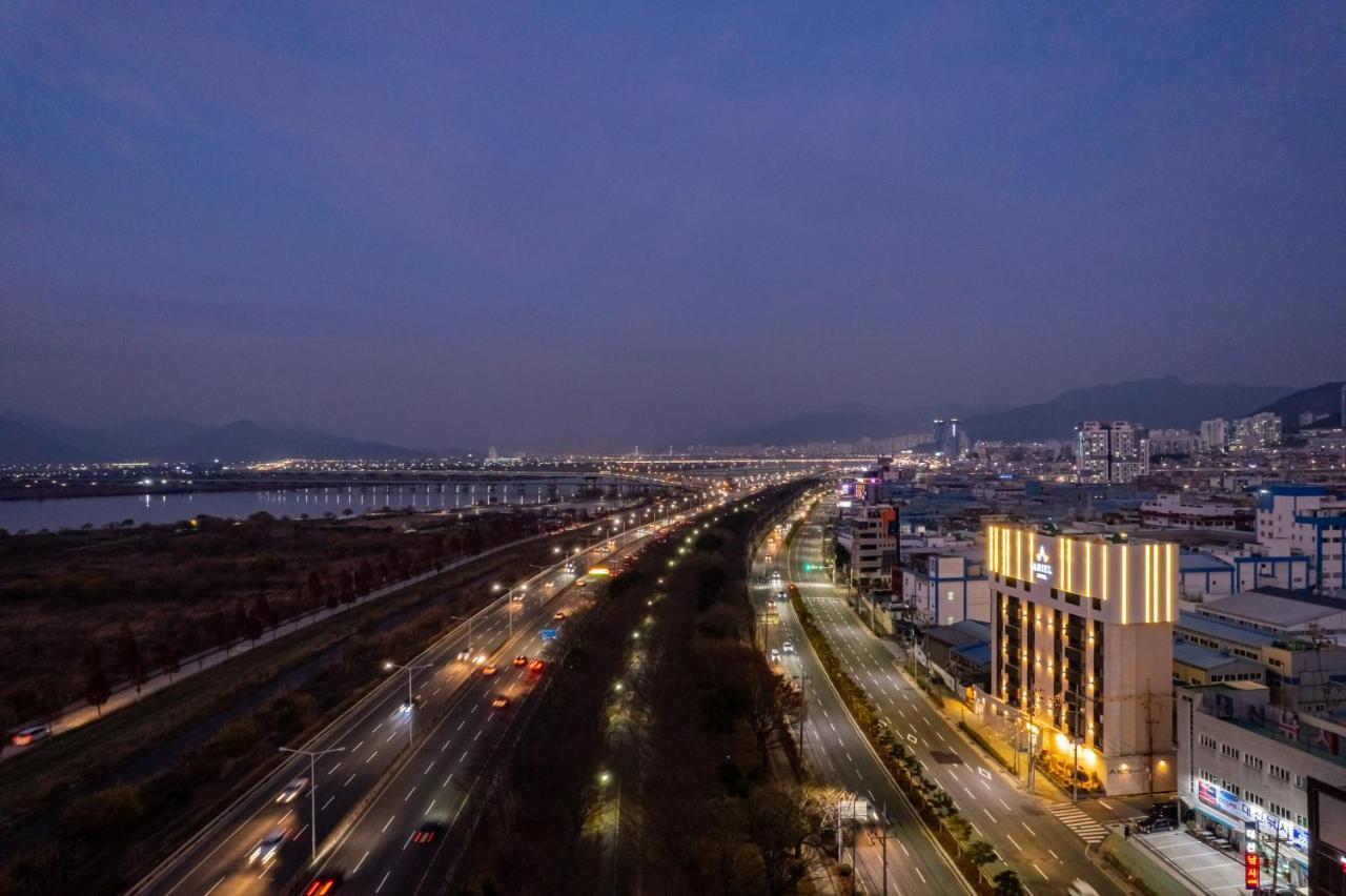 Ariel Hotel Busan Buitenkant foto