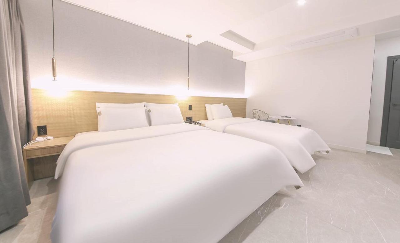 Ariel Hotel Busan Buitenkant foto
