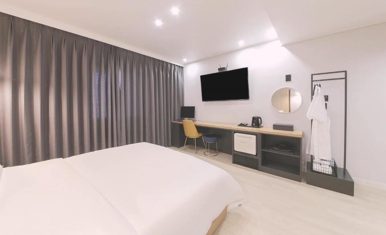 Ariel Hotel Busan Buitenkant foto