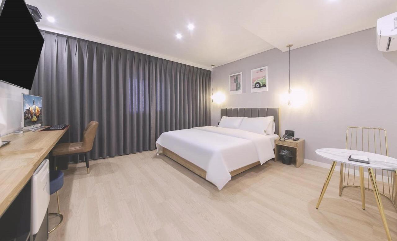 Ariel Hotel Busan Buitenkant foto
