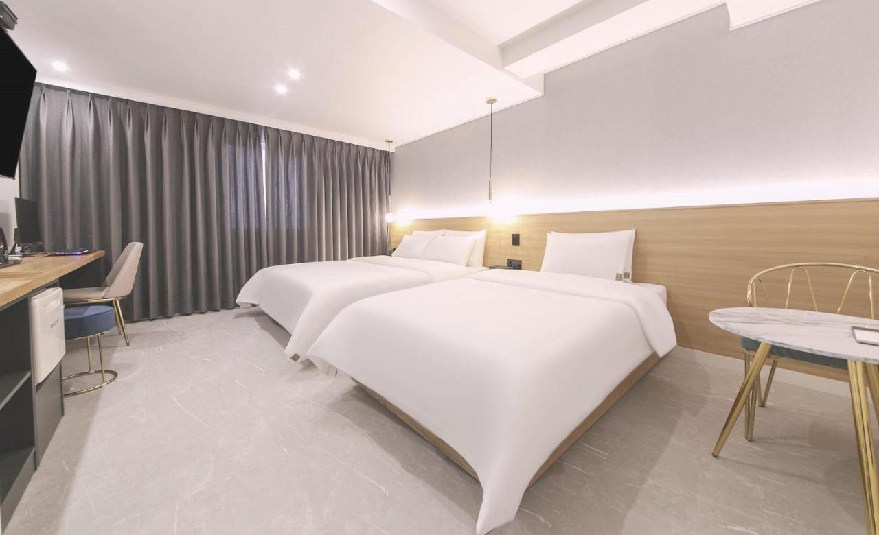 Ariel Hotel Busan Buitenkant foto