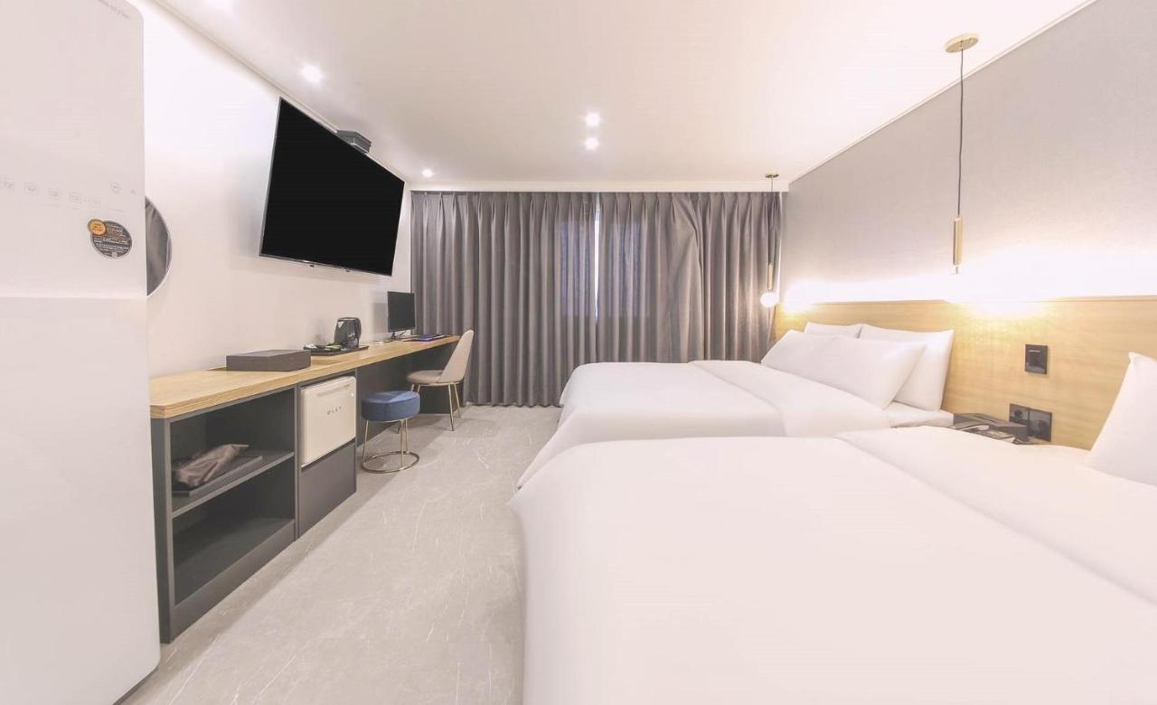Ariel Hotel Busan Buitenkant foto