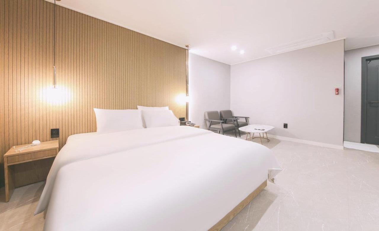 Ariel Hotel Busan Buitenkant foto